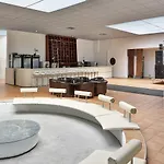 Eventhotel Pyramide 4* Vösendorf
