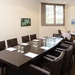 Eventhotel Pyramide 4*
