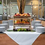 Eventhotel Pyramide Hotell Vösendorf