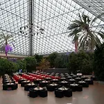Hotell Eventhotel Pyramide 4*