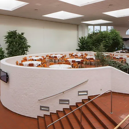 Eventhotel Pyramide Hotel Voesendorf