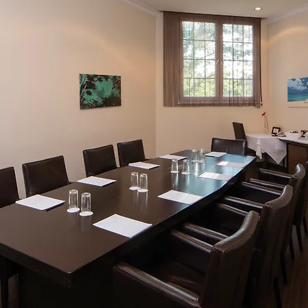 Eventhotel Pyramide فندق 4*