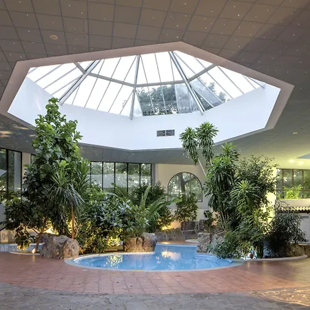 Eventhotel Pyramide Hotel 4*