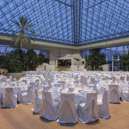 Eventhotel Pyramide Hotel 4*