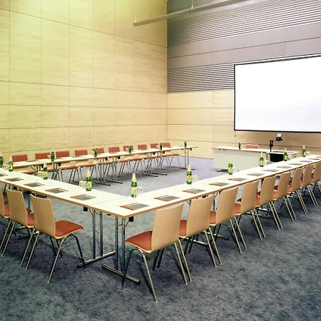 Szálloda Eventhotel Pyramide 4*