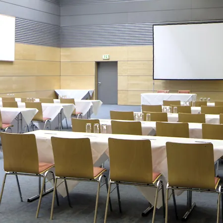 Szálloda Eventhotel Pyramide