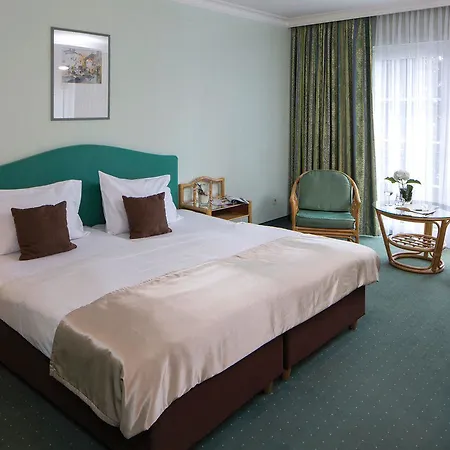 Eventhotel Pyramide Hotel