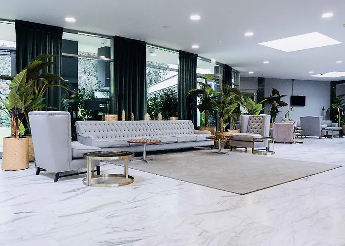 Hotel Eventhotel Pyramide