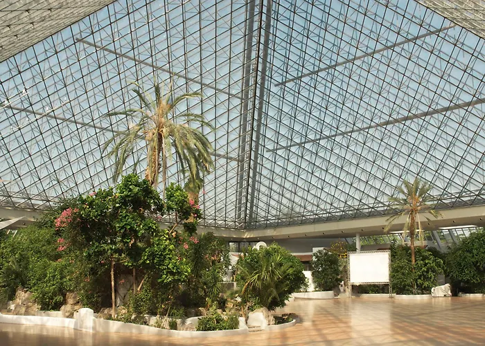 Hotel Eventhotel Pyramide