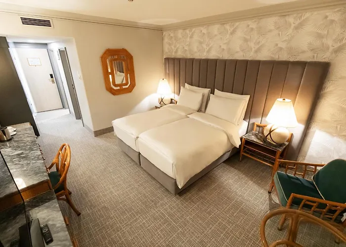 Eventhotel Pyramide Hotel Vösendorf