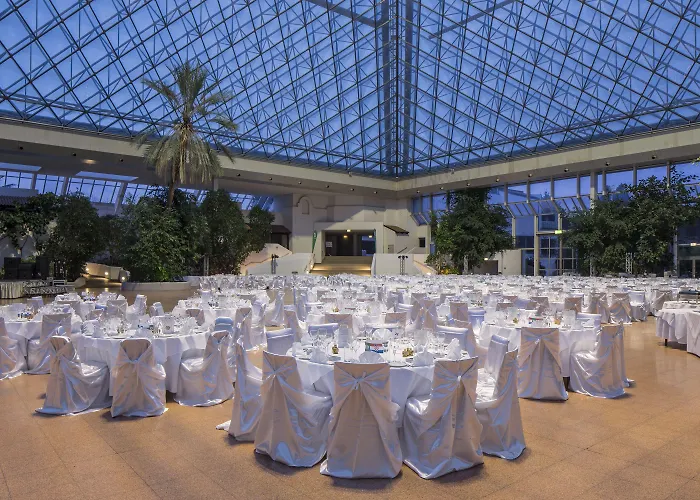 Eventhotel Pyramide Hotel 4*