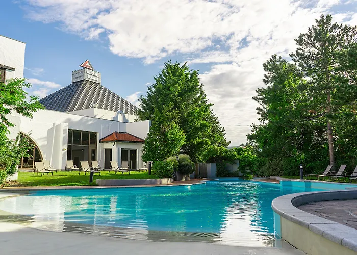 Eventhotel Pyramide Hotel Vösendorf